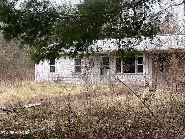 332 Ridge Rd, Lancing, TN 37770 - view of property hidden behind natural elements