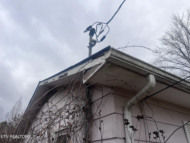 332 Ridge Rd, Lancing, TN 37770 - exterior view