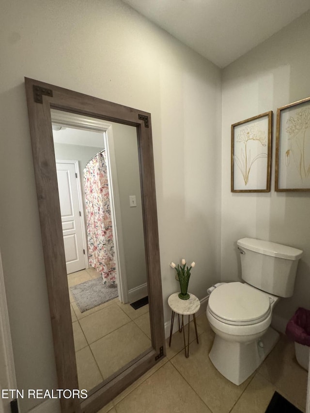 135 Whisper Creek Rd, Lafollette, TN 37766 - full bath featuring toilet and tile patterned flooring