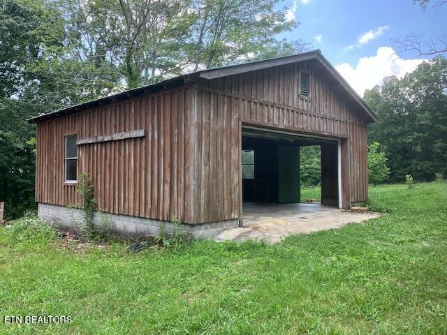 4016 Retro Hughes Rd, Graysville, TN 37338 - view of outdoor structure