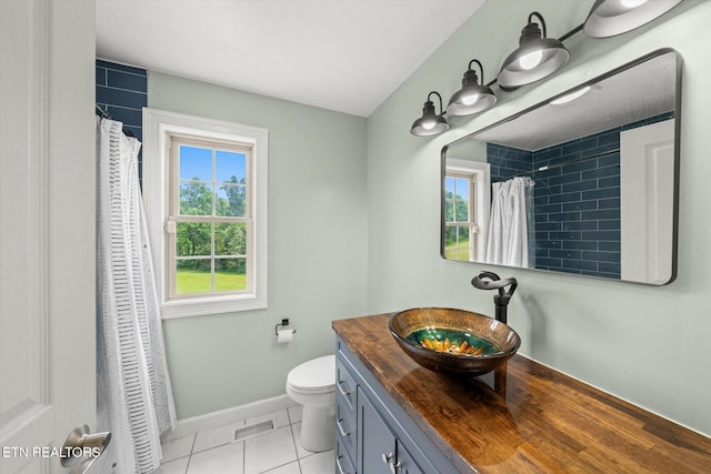 171 Wrenwood Way, Greenback, TN 37742 - full bathroom with vanity, tile patterned floors, and a shower with curtain
