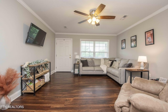 1359 Byrd Cir, Kingston, TN 37763 - living area featuring crown molding, ceiling fan, and wood finished floors