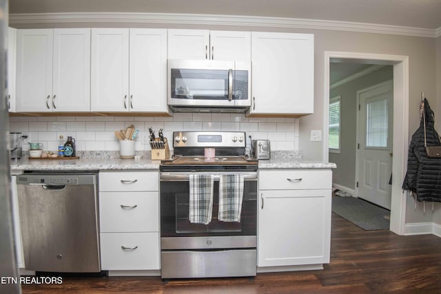 1359 Byrd Cir, Kingston, TN 37763 - kitchen featuring stainless steel appliances, ornamental molding, dark wood-style floors, backsplash, and white cabinets