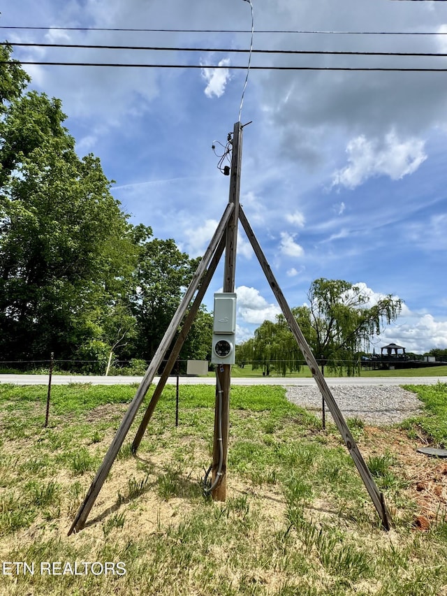 121 N Shiloh Rd, Seymour, TN 37865