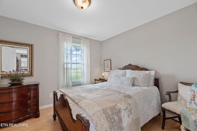1292 Deer Lodge Hwy, Sunbright, TN 37872 - bedroom with light wood-style floors
