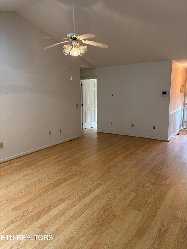 131 Cromwell Ln, Crossville, TN 38558 - photo 10