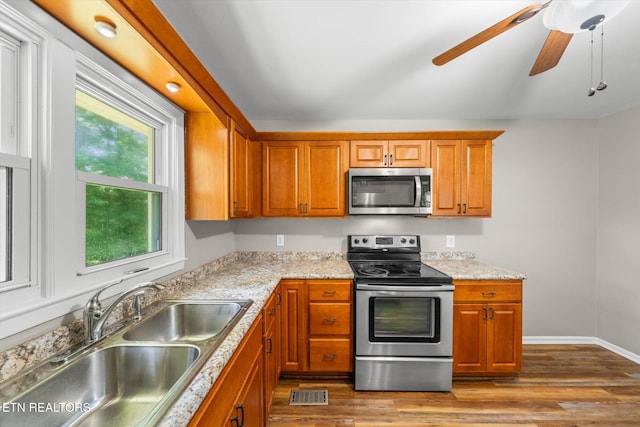 2010 Karnswood Dr, Knoxville, TN 37918 - photo 10
