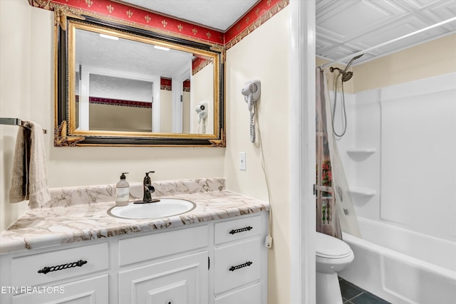 3950 Castle Rd, Gatlinburg, TN 37738 - bathroom featuring vanity, bathtub / shower combination, and tile patterned flooring