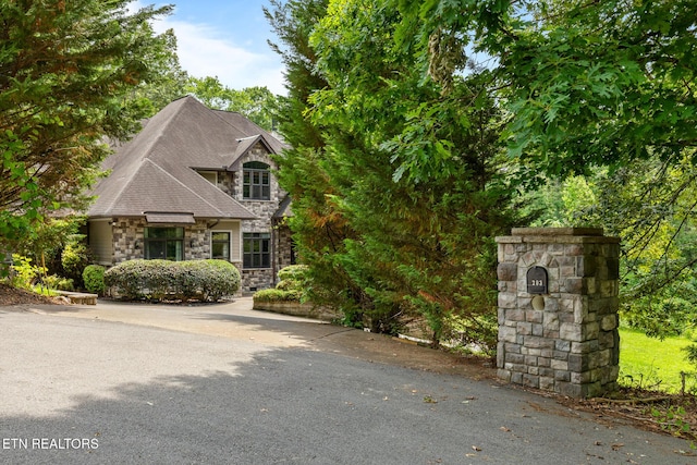 203 Georgian Ln, Sevierville, TN 37862 - french provincial home featuring stone siding