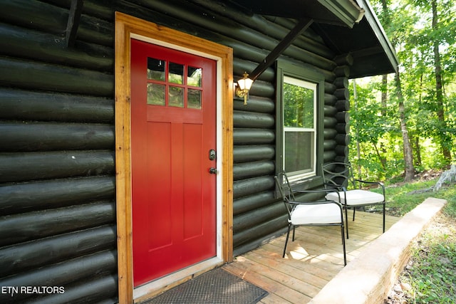 1065 Shell Mountain Rd, Sevierville, TN 37876 - entrance to property with log exterior