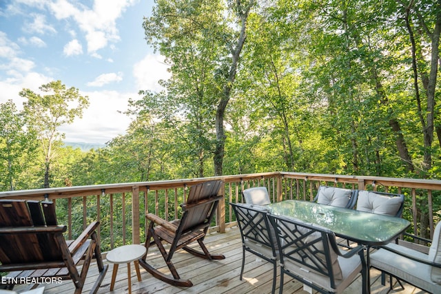 1065 Shell Mountain Rd, Sevierville, TN 37876 - deck featuring outdoor dining area