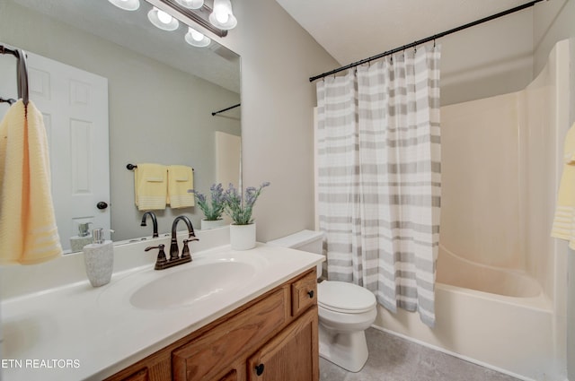 4004 Abercorn Rd, Knoxville, TN 37921 - bathroom with vanity, shower / tub combo, and tile patterned flooring