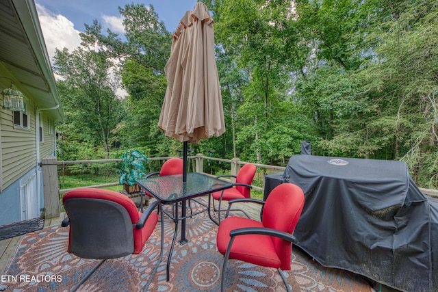 109 Wedgewood Rd, Oak Ridge, TN 37830 - view of patio with outdoor dining space and grilling area