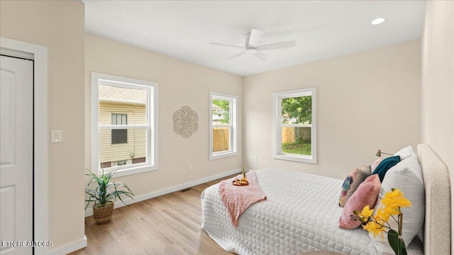 130 S Van Gilder St, Knoxville, TN 37915 - bedroom featuring light wood finished floors, a ceiling fan, and recessed lighting