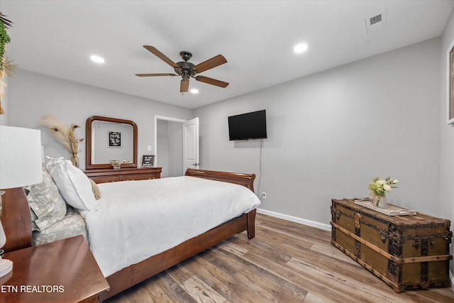 2679 Brooke Willow Blvd, Knoxville, TN 37932 - bedroom featuring wood finished floors, recessed lighting, and ceiling fan