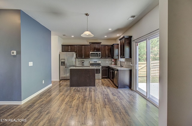 5490 Calvert Ln, Knoxville, TN 37918 - photo 17