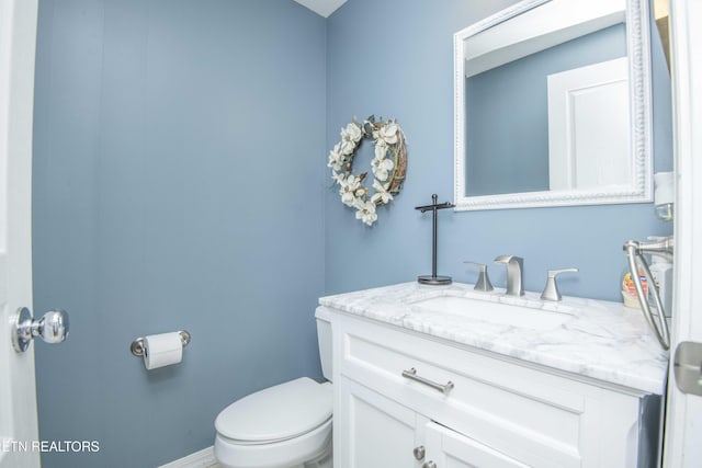 1223 Walnut Branch Ln, Knoxville, TN 37922 - half bathroom featuring vanity and toilet