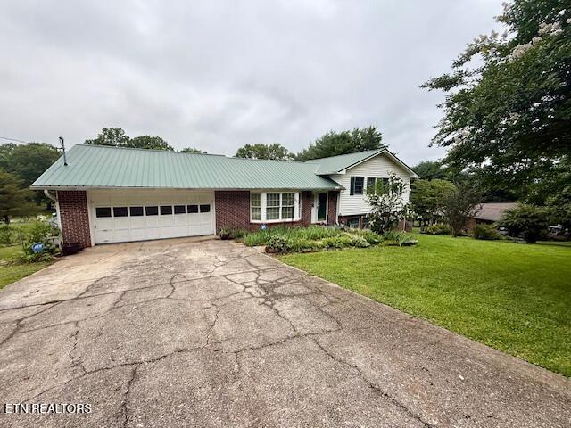 512 Farmer Hollow Rd, Clinton, TN 37716