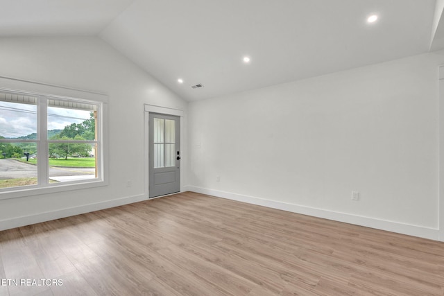 814 Hendrickson St, Clinton, TN 37716 - photo 16