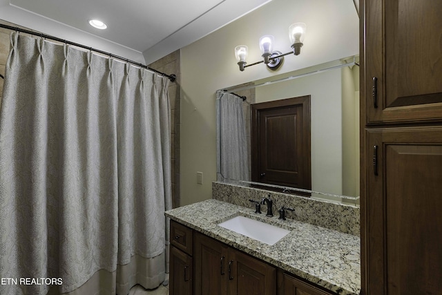 11211 Matthews Cove Ln, Knoxville, TN 37934 - full bath with vanity and a shower with shower curtain
