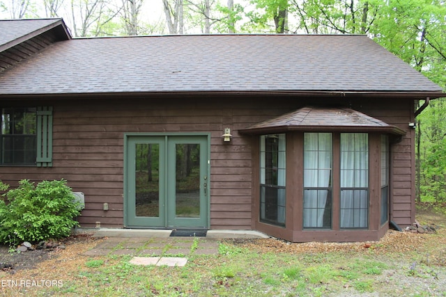 108 Laurel Dr, Jamestown, TN 38556 - rear view of property with roof with shingles