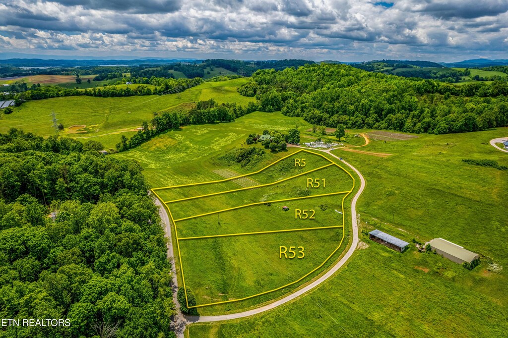 5R2 Greenlee Rd, Rutledge, TN 37861