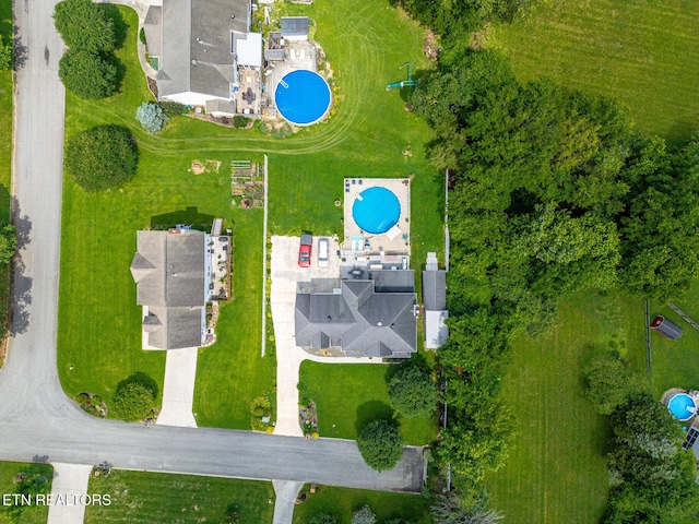 7110 Royal Springs Blvd, Knoxville, TN 37918 - aerial view of a pool