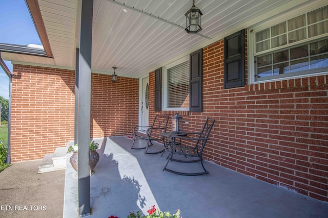 506 Blockhouse Valley Rd, Clinton, TN 37716 - view of porch