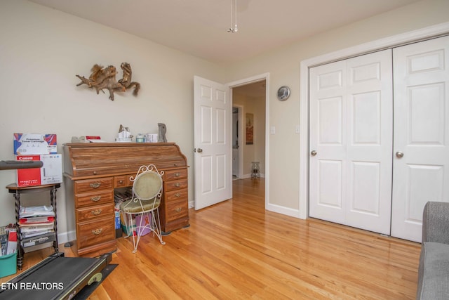 506 Blockhouse Valley Rd, Clinton, TN 37716 - office space with light wood-style flooring