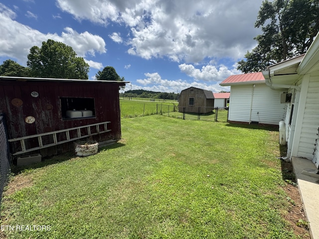 109 Henry Mayfield Rd, Tellico Plains, TN 37385 - view of yard with a storage unit