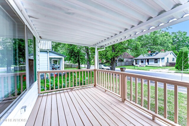 320 Oglewood Ave, Knoxville, TN 37917 - photo 4