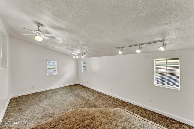 320 Oglewood Ave, Knoxville, TN 37917 - photo 12