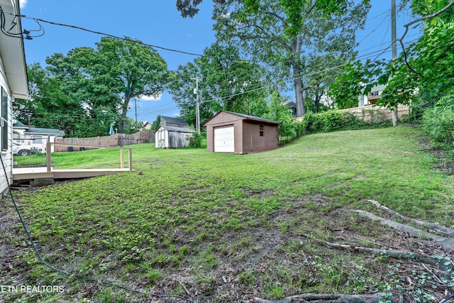 320 Oglewood Ave, Knoxville, TN 37917 - photo 20