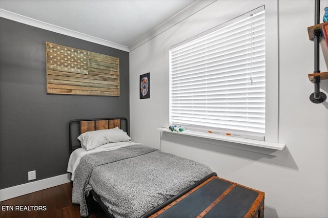 150 Scott Dr, Huntsville, TN 37756 - bedroom with wood finished floors and crown molding