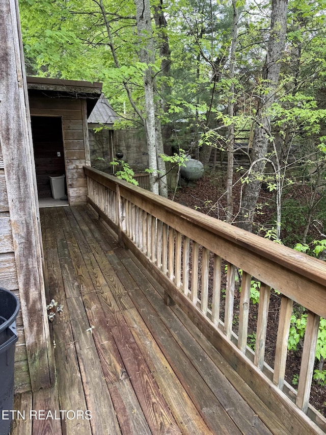 2006 Regans Ridge Way, Sevierville, TN 37876 - view of wooden deck