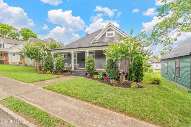 219 Leonard Pl, Knoxville, TN 37917 - photo 3