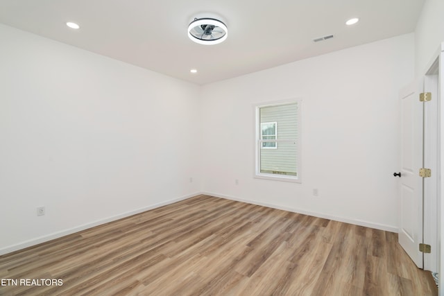 2824 Linden Ave, Knoxville, TN 37914 - spare room with light wood-style floors and recessed lighting