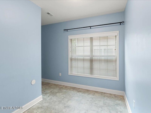 2415 Flannery Way, Powell, TN 37849 - empty room with baseboards