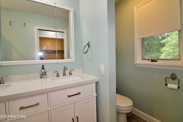 433 Clover Fork Dr, Knoxville, TN 37934 - bathroom with double vanity