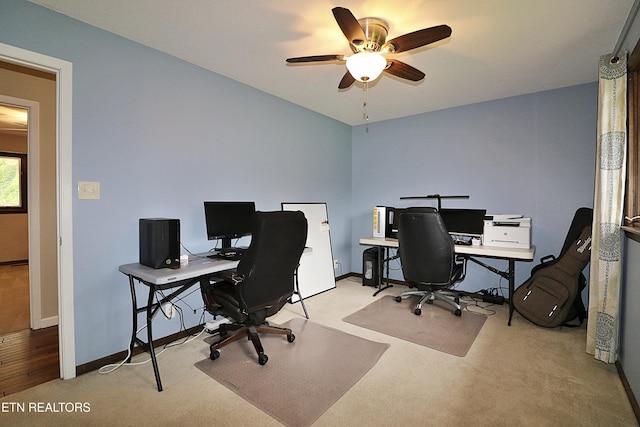 433 Clover Fork Dr, Knoxville, TN 37934 - office space featuring a ceiling fan and carpet