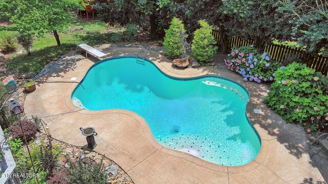 705 Lago Cir, Knoxville, TN 37922 - photo 35