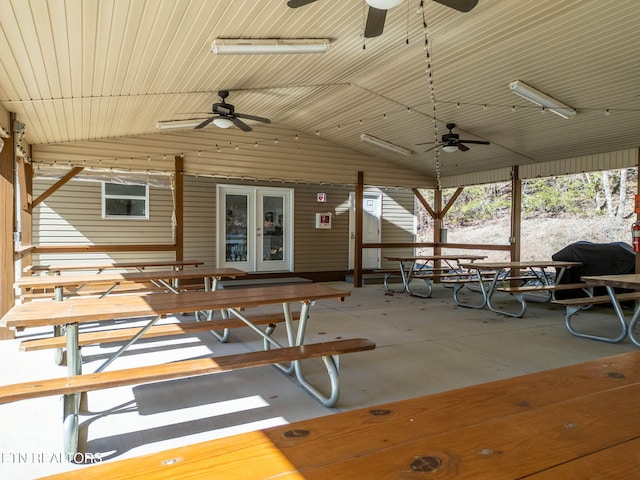 1340 Lakeview Dr, Sharps Chapel, TN 37866