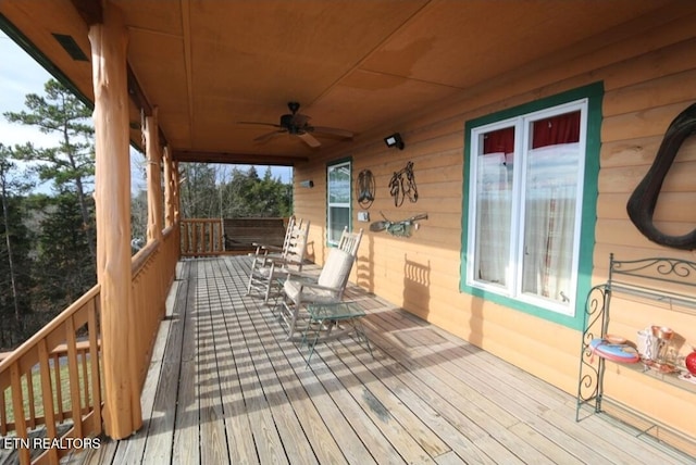 2440 Levee Way, Sevierville, TN 37876 - deck with a ceiling fan