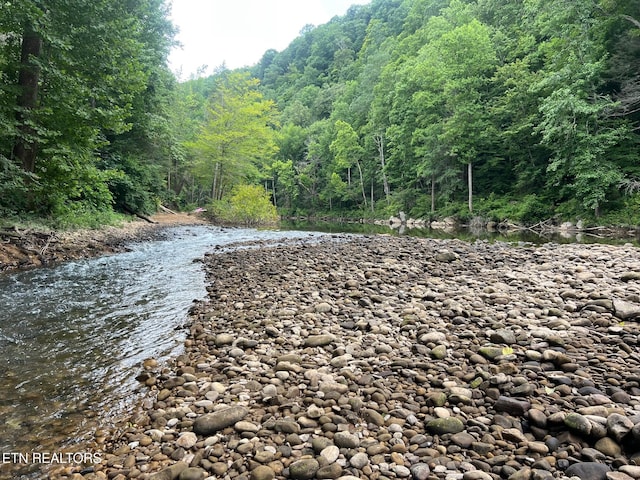 Boatland Rd, Jamestown, TN 38556