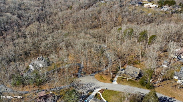 110 Lakecrest Ln, Oak Ridge, TN 37830 - aerial view of property's location with a heavily wooded area
