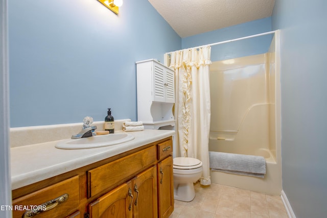 1705 Bobwhite Dr, Maryville, TN 37803 - bathroom with vanity, shower / bath combination with curtain, and a textured ceiling