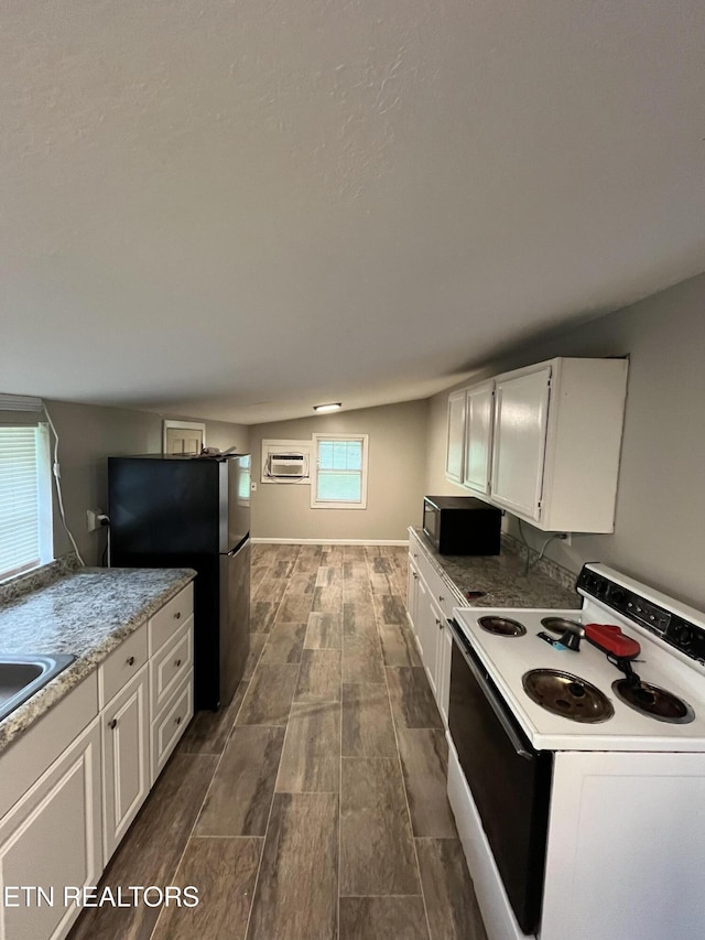 1013 Bell Ave, Lenoir City, TN 37771 - photo 6