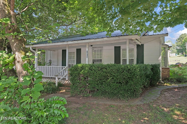 1013 Bell Ave, Lenoir City, TN 37771 - photo 1