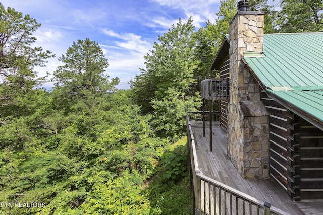 2526 N School House Gap Rd, Sevierville, TN 37876 - exterior view of log exterior