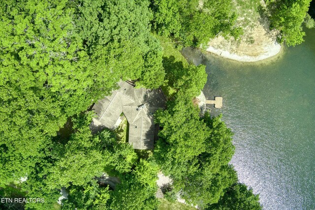 11 Londell Ct, Crossville, TN 38558